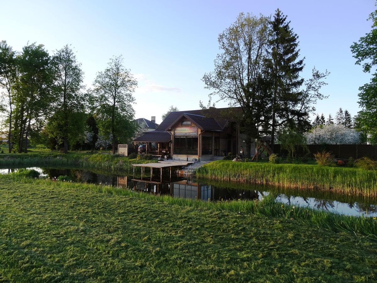 Raudonkalnis Guest House Mankiskiai Exterior photo